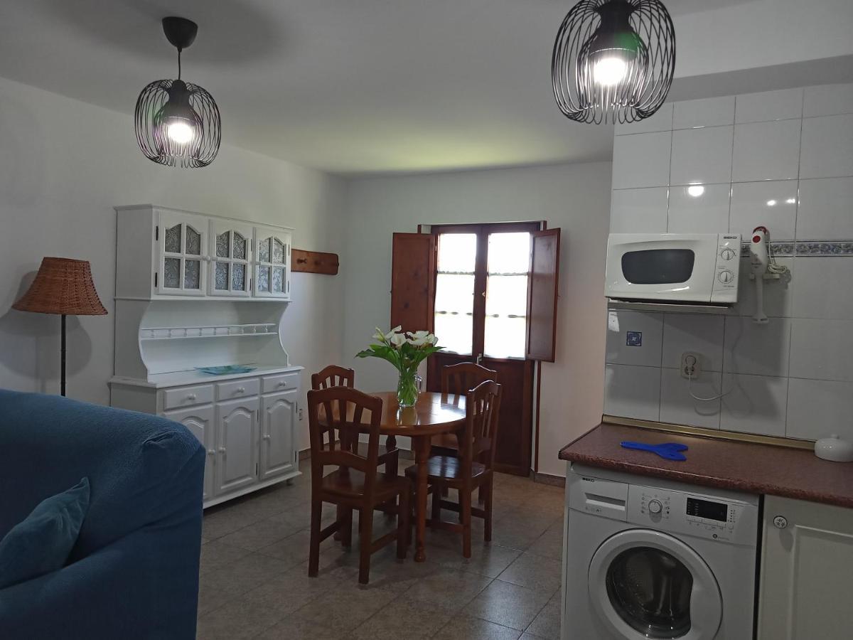 Apartamentos Rurales Inguanzo Villanueva de Pria Esterno foto